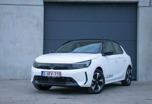 Opel GS Electric 50 kWh 136PKCAMERASENSORENCARPLAY