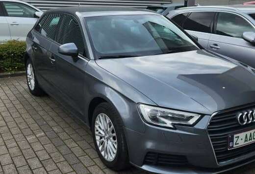 Audi Berline 1.4 TFSI COD 150 Business line