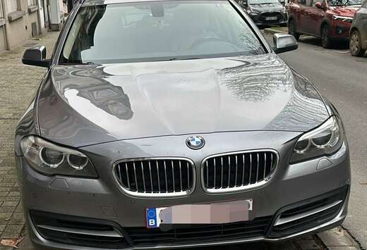 BMW 528i xDrive  Sport-Aut. Luxury MOTORPROBLEEM