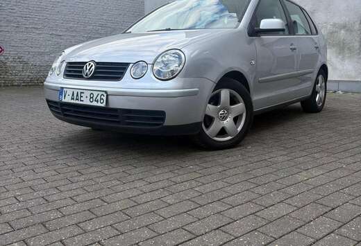 Volkswagen 1.4i 16v Base Boite Automatique
