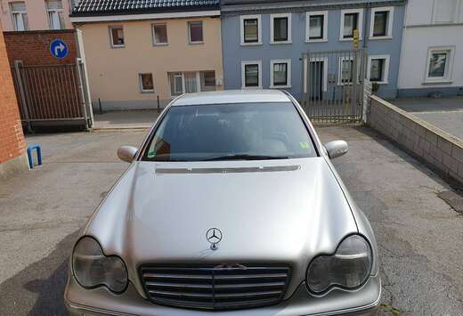 Mercedes-Benz berline