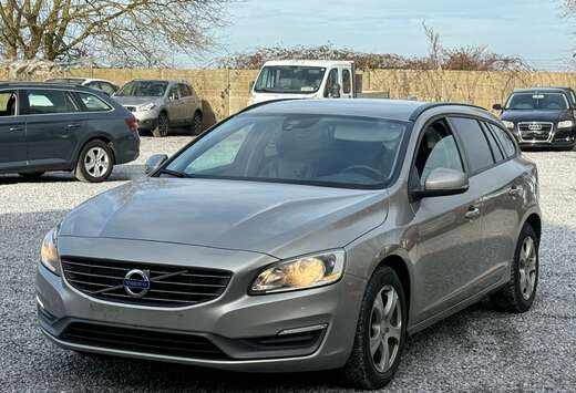 Volvo V60 1.6 D2 Kinetic - AUTO - 2013