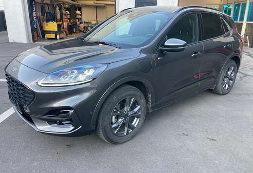 Ford Kuga 2.5 Duratec FHEV ST-LINE