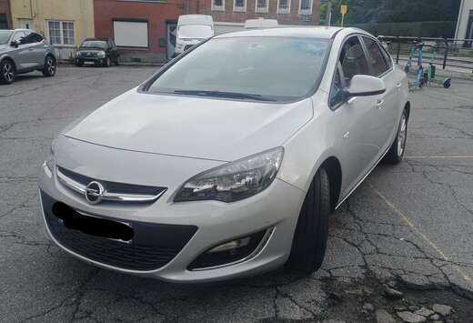 Opel Astra 1.6i Enjoy