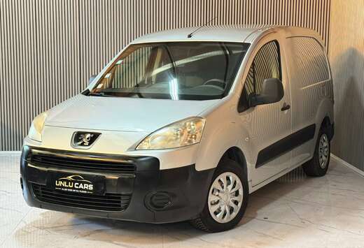 Peugeot 1.6 HDi L1H1 Confort 120
