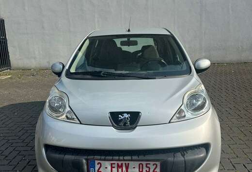 Peugeot 1.0e 12V 68ch Urban