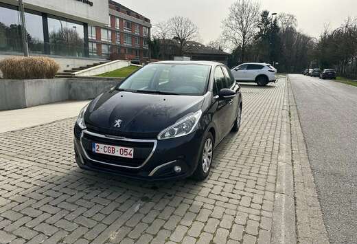 Peugeot 208 1.2i PureTech Active