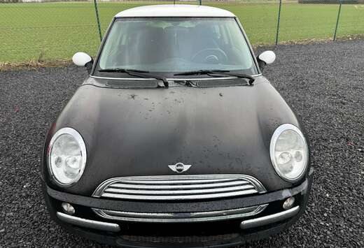 MINI Mini 1.6i 16v Cooper
