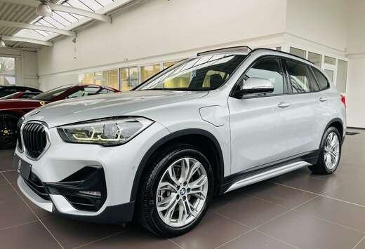 BMW 1.5iA xDrive25e ** GARANTIE + TOIT PANO + LED ***