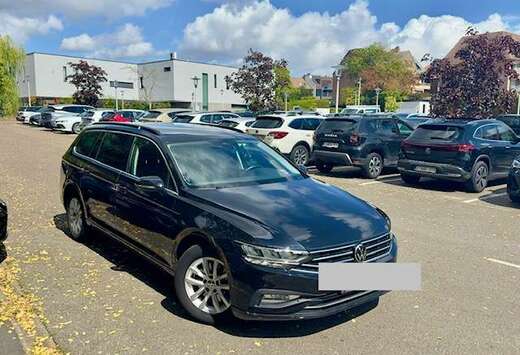 Volkswagen Passat SW 1.5 TSI Elegance Business OPF DS ...