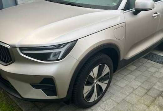 Volvo XC40 T4 Recharge DKG Plus Bright