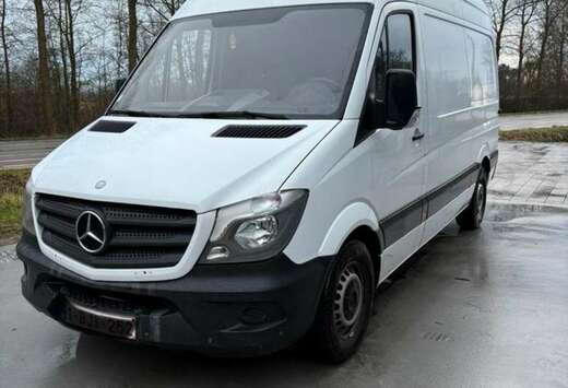 Mercedes-Benz 213 CDISprinter 906.211 WORKER