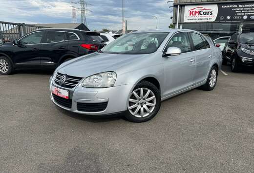 Volkswagen 1.6 CR TDi // CLIMATISATION // JANTES // A ...