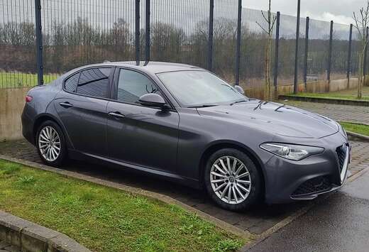 Alfa Romeo Giulia 2.2 JTDm Super (EU6d-TEMP)