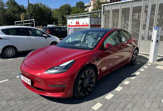 Tesla Model 3 78 kWh AWD Performance (377 kW)