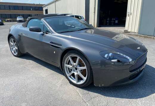 Aston Martin 4.3i (Marchand ou Export)