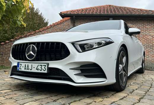 Mercedes-Benz A 200 7G-DCT AMG Line\