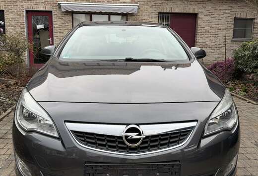 Opel 1.6 Edition