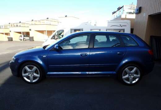Audi A3 Sportback 2.0 TDi 16v Ambiente