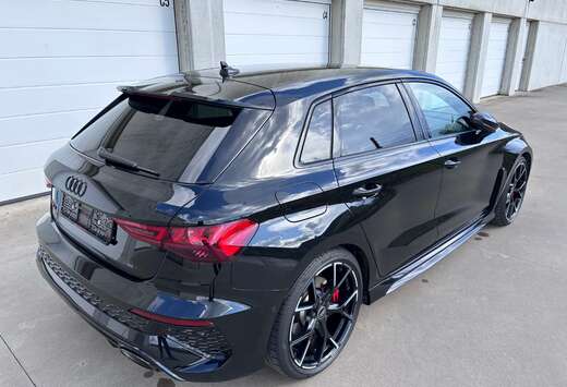 Audi RS3 Sportback 2.5 TFSI Quattro S tronic