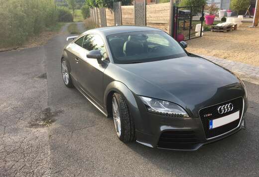 Audi TTRS Coupé 2.5 TFSI Quattro TTRS