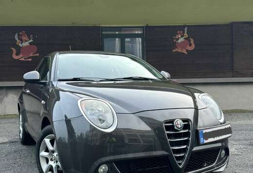 Alfa Romeo 1.4i Junior