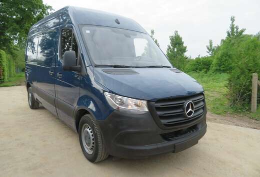 Mercedes-Benz 311CDi - FWD - A2H2
