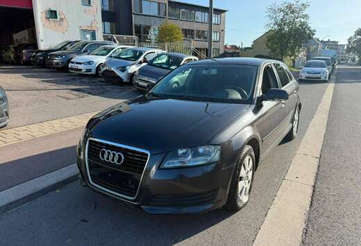 Audi A3 Sportback 1.6 TDi e Attraction Start/Stop DPF