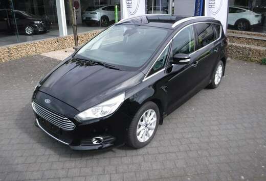 Ford Titanium