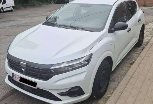 Dacia Sandero 1.0i SCe Essential