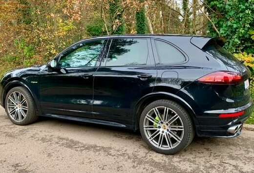 Porsche Cayenne S Hybrid Tiptronic S
