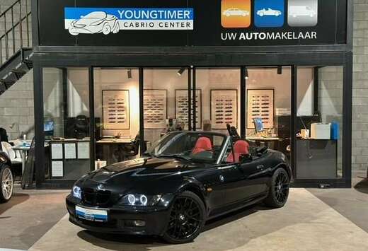 BMW 1.9i 16v Roadster  18\