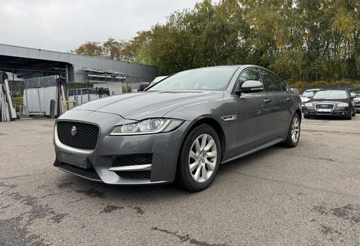Jaguar XF E-Performance EXPORT / ENGINE RUNNING / CAR ...