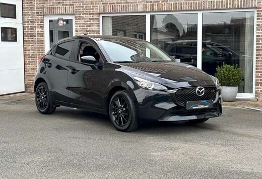 Mazda 2 1.5 M-HYBRID / Camera / Apple / 9500km