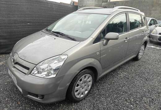 Toyota Corolla Verso 1.8i VVT-i 16v Linea Luna 7pl.