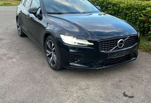 Volvo T6 AWD Recharge Geartronic RDesign Expression