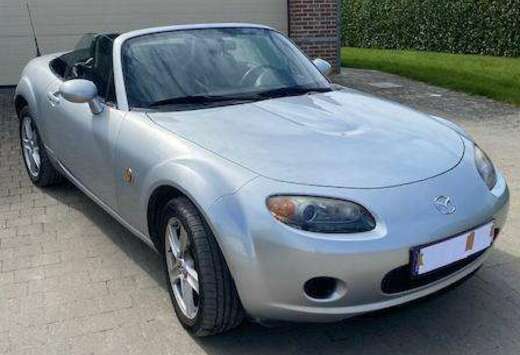 Mazda MX-5 1.8i 16v Active