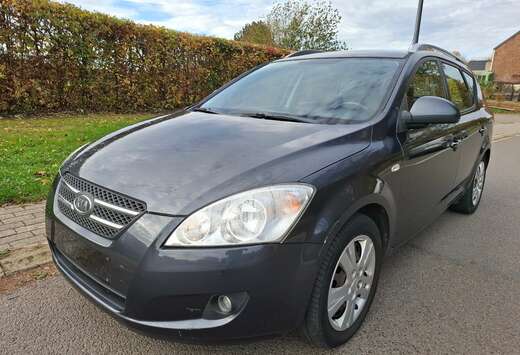 Kia Cee\'d SW 1.6 Turbo CRDi VGT EX