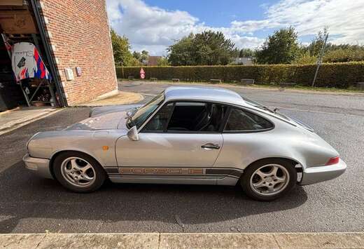 Porsche Carrera 4