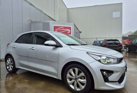 Kia 1.0Ti 100cv // AUTO. 7DCT // 23.869 KM !! 2023 !!