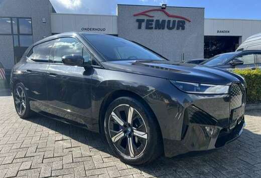 BMW xDrive40 Hud/Led/Camera 2022 PROMO!
