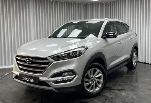 Hyundai 1.6i / Navi / Bluetooth / Cam / Cruise co / . ...