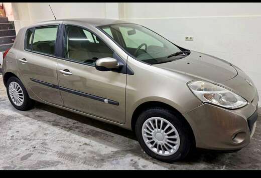 Renault Clio 1.2i Authentique