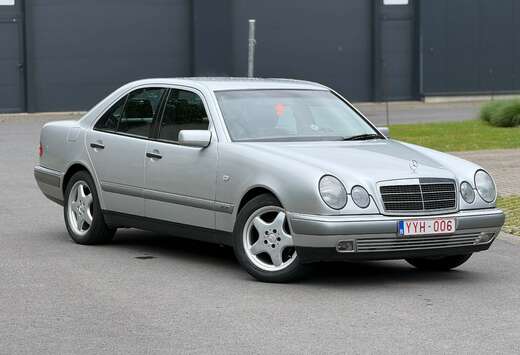Mercedes-Benz Elegance // Airco // Cuir // Très bel  ...