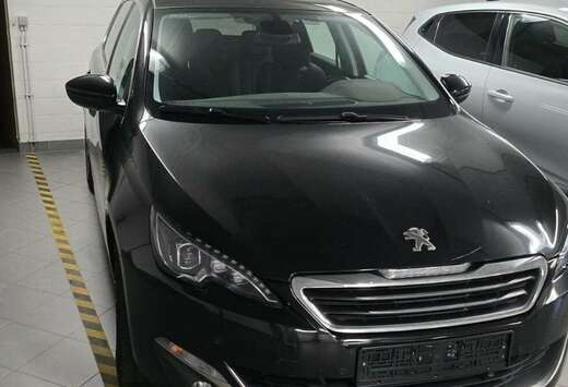 Peugeot PureTech 130 EAT6 Stop & Start Allure