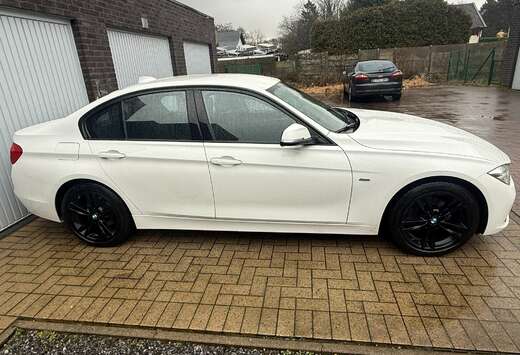 BMW Bmw 318d sport line 2016