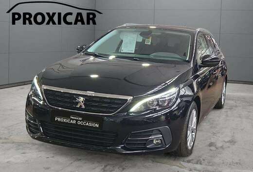 Peugeot SW Style 1.2i 110cv Carplay*Camera*GPS