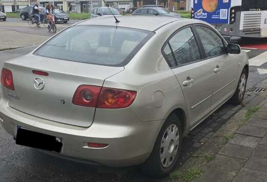 Mazda Hatchback Van 1.6i 16v TSi