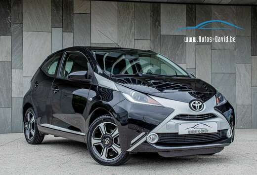 Toyota 1.0i VVT-i x-clusiv 5-Deurs / KEYLESS GO / CAM ...