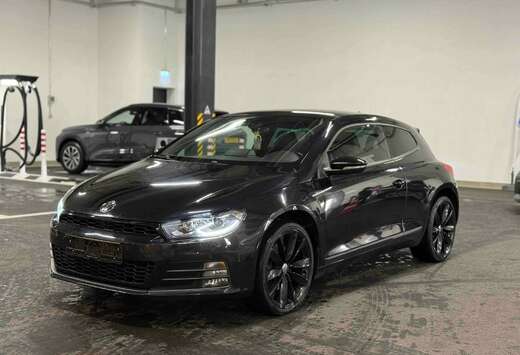 Volkswagen Scirocco 2.0 TDI Blue Motion Technologie A ...